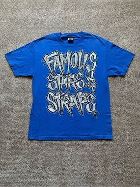 VTG 00’s / Y2K Famous Stars & Straps Blue Tee